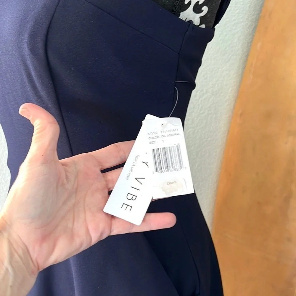 💙NWT,City Vibe from Dillard’s, Navy Blue Fit & Flare w/POCKETS, Cool Straps!